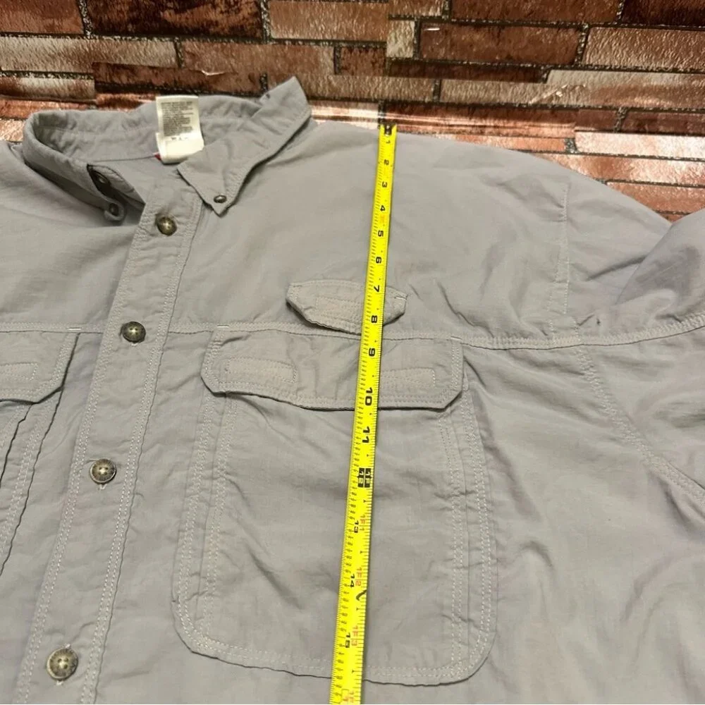 The North Face Gray Button-Up Shirt size XL